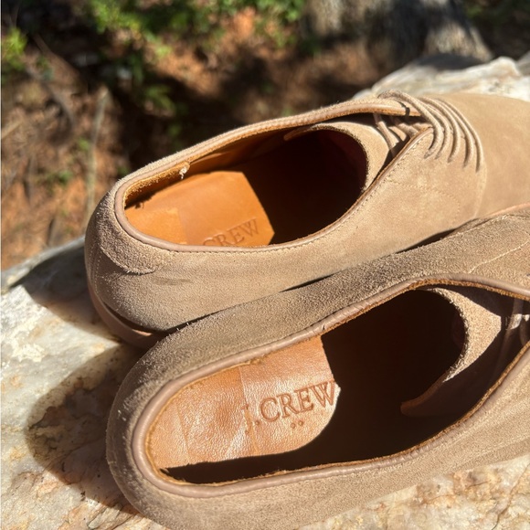 Men's Tan Suede Oxford Shoes - Picture 5 of 7